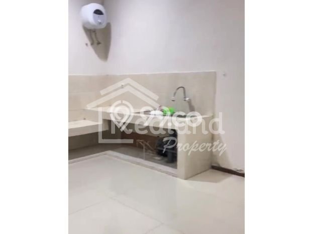 Rumah di , 1 KM, Lingkungan Premium, Luas 144m2m² Bangunan 140m2m² Rumah di , 1 KM, Lingkungan Premium, Luas 144m2m² Bangunan 140m2m²
