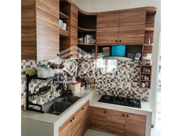Dijual Rumah Premium dengan Fasilitas Sekitar Komplit di Banyumanik, Semarang Dijual Rumah Premium dengan Fasilitas Sekitar Komplit di Banyumanik, Semarang