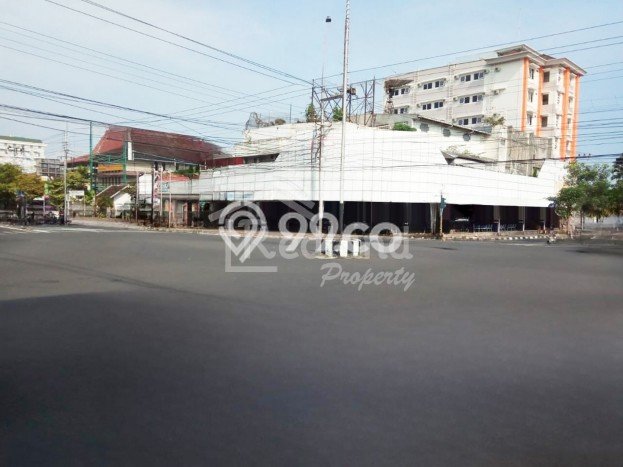 Komersial bagus disewakan di Jetis Yogyakarta dengan LB 1200m2 harga sewa terbaik Komersial bagus disewakan di Jetis Yogyakarta dengan LB 1200m2 harga sewa terbaik