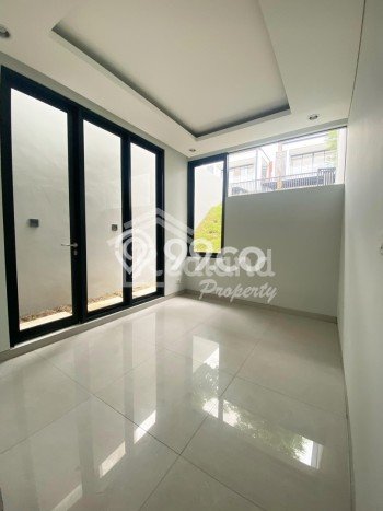 Disewakan Rumah Murah di BSB City Semarang Punya 3 KT Disewakan Rumah Murah di BSB City Semarang Punya 3 KT