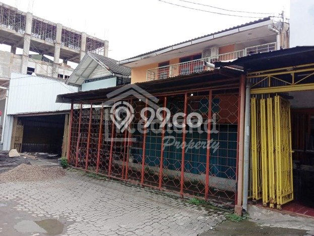 Rumah di Puri Anjasmoro, 3 KM, View Kota, LT 240m² LB 400m² Rumah di Puri Anjasmoro, 3 KM, View Kota, LT 240m² LB 400m²