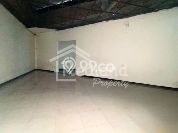 POTENSI BESAR! Ruko di Tembalang, Luas 82m2m², Area Komersial POTENSI BESAR! Ruko di Tembalang, Luas 82m2m², Area Komersial