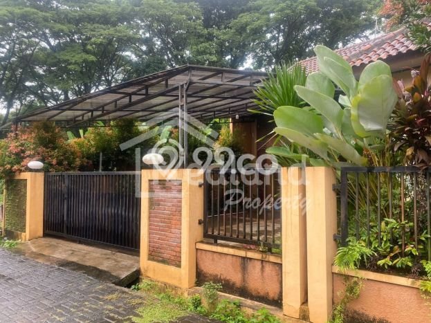 Jual Rumah Strategis Bagus Punya 4 KT di Banyumanik Semarang SHM Jual Rumah Strategis Bagus Punya 4 KT di Banyumanik Semarang SHM