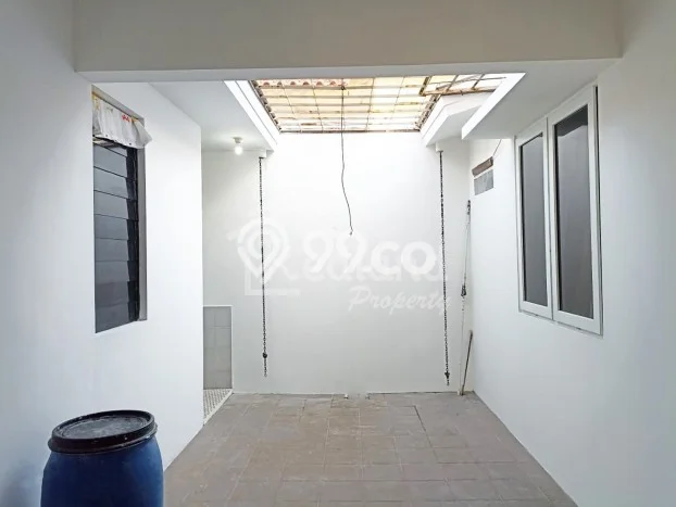 Rumah Cantik Siap Pakai Di Semarang Utara Luas 160m2 Lokasi Strategis Rumah Cantik Siap Pakai Di Semarang Utara Luas 160m2 Lokasi Strategis