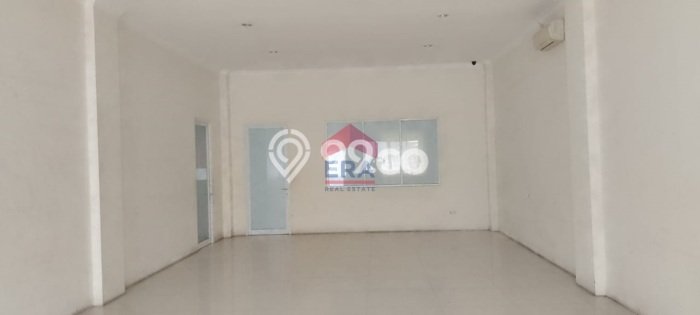 Pabrik Dijual di Tangerang LT 3900m2 & LB 3300m2 Lokasi Terbaik! Pabrik Dijual di Tangerang LT 3900m2 & LB 3300m2 Lokasi Terbaik!
