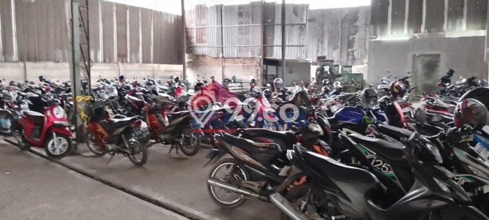Gudang Disewa di Tangerang dengan LB 1728m2 Area Komersial Ramai Gudang Disewa di Tangerang dengan LB 1728m2 Area Komersial Ramai