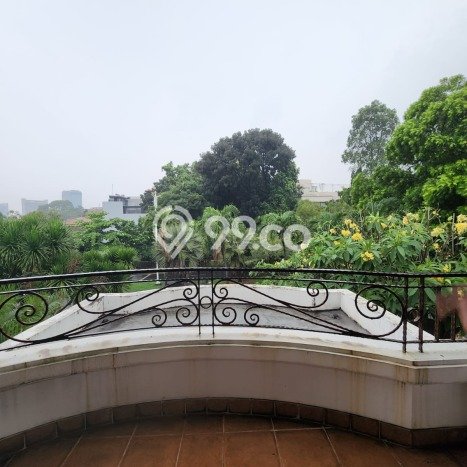 Rumah Mewah LB 700m2 Siap Huni Desain Elegan di Pondok Indah, Jakarta Selatan Rumah Mewah LB 700m2 Siap Huni Desain Elegan di Pondok Indah, Jakarta Selatan