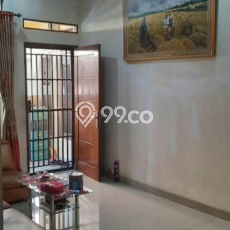 Dijual Rumah 3 Kamar Lokasi Ideal Nyaman dan Strategis di Cipondoh Dijual Rumah 3 Kamar Lokasi Ideal Nyaman dan Strategis di Cipondoh
