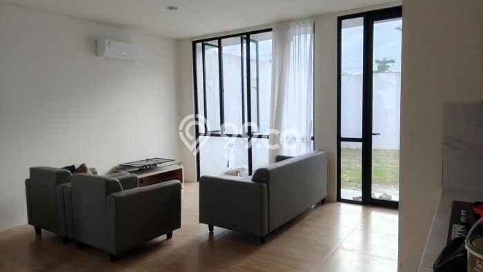 Rumah Kontrakan Tangerang LT 97m2 LB 88m2 Kawasan Lippo Karawaci Rumah Kontrakan Tangerang LT 97m2 LB 88m2 Kawasan Lippo Karawaci