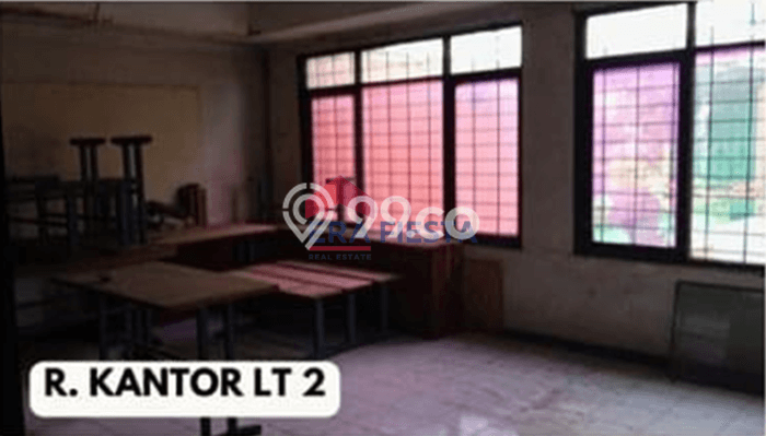 Unit Gudang Disewakan di Daan Mogot di Area Ramai & Strategis Unit Gudang Disewakan di Daan Mogot di Area Ramai & Strategis