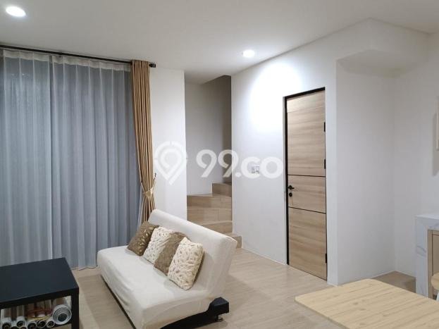 Disewakan! Rumah 2 Kamar Tidur &
2 Kamar Mandi di Lippo Karawaci, Tangerang Disewakan! Rumah 2 Kamar Tidur &
2 Kamar Mandi di Lippo Karawaci, Tangerang