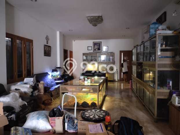 Dijual Rumah Mewah Megah Dengan View Cantik di Green garden, Jakarta Barat Dijual Rumah Mewah Megah Dengan View Cantik di Green garden, Jakarta Barat