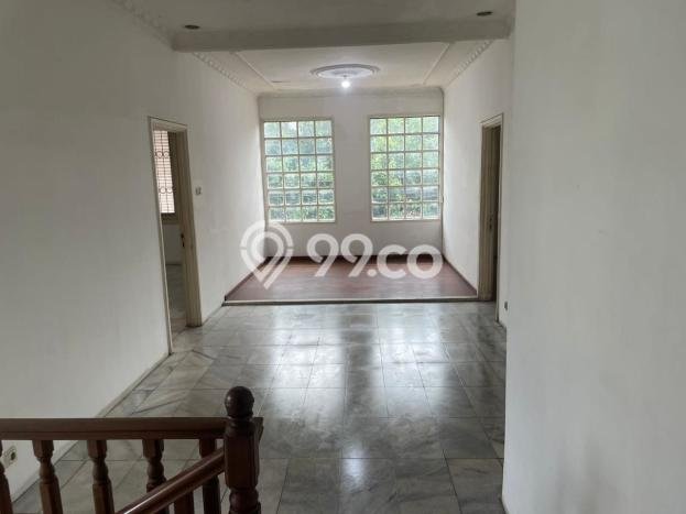 Hunian Mewah Siap Huni LT 330m2 di Cilandak, Jakarta Selatan Hunian Mewah Siap Huni LT 330m2 di Cilandak, Jakarta Selatan