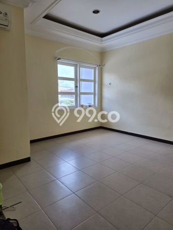 Siap Huni Hunian Elit 5 Kamar di Kelapa Gading Dekat ke Mana Pun Siap Huni Hunian Elit 5 Kamar di Kelapa Gading Dekat ke Mana Pun
