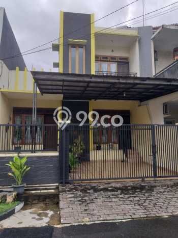 Jual Rumah Luas Elegan Dengan View Cantik di Pulomas, Jakarta Timur Jual Rumah Luas Elegan Dengan View Cantik di Pulomas, Jakarta Timur