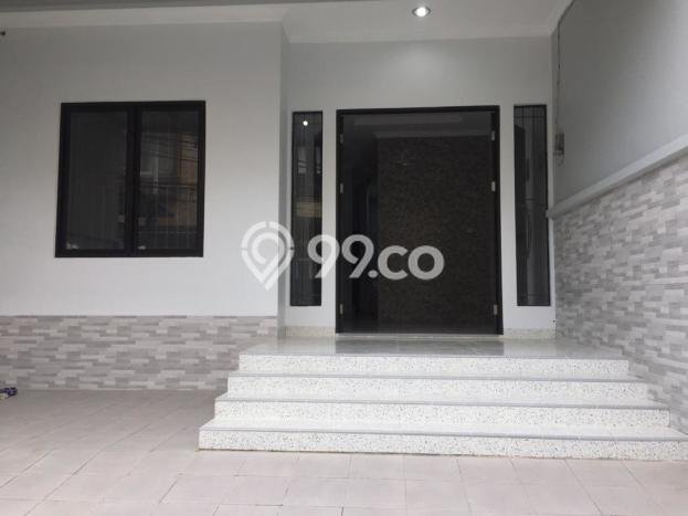 Rumah Bagus Siap Huni Di Kelapa Gading Luas 126m2 Aman Rumah Bagus Siap Huni Di Kelapa Gading Luas 126m2 Aman