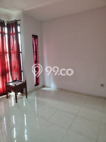 Disewakan Cepat Rumah Kondisi Bagus di Area Cakung, Jakarta Timur Disewakan Cepat Rumah Kondisi Bagus di Area Cakung, Jakarta Timur
