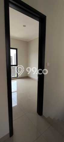 Rumah sewa siap pakai 4 KT di Summarecon Crown Gading, Bekasi Rumah sewa siap pakai 4 KT di Summarecon Crown Gading, Bekasi