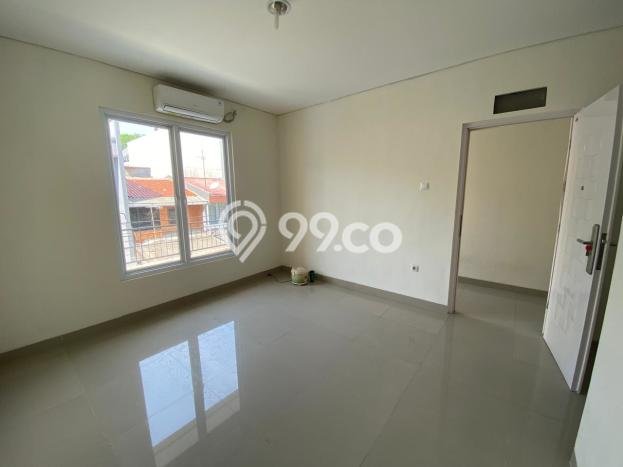 Siap Huni Hunian Elit 3 Kamar di Kelapa Gading Dekat ke Mana Pun Siap Huni Hunian Elit 3 Kamar di Kelapa Gading Dekat ke Mana Pun