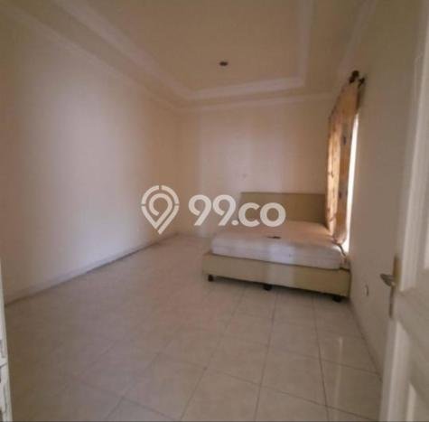 Dijual Rumah Premium dengan Fasilitas Sekitar Komplit di Tenggilis Mejoyo, Surabaya Dijual Rumah Premium dengan Fasilitas Sekitar Komplit di Tenggilis Mejoyo, Surabaya