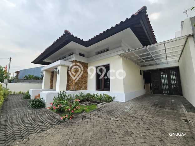 Rumah Luxury Modern Siap Huni di Panjang Jiwo Surabaya Rumah Luxury Modern Siap Huni di Panjang Jiwo Surabaya