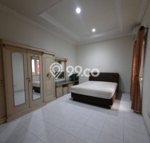 Dijual Rumah Premium dengan Fasilitas Sekitar Komplit di Tenggilis Mejoyo, Surabaya Dijual Rumah Premium dengan Fasilitas Sekitar Komplit di Tenggilis Mejoyo, Surabaya