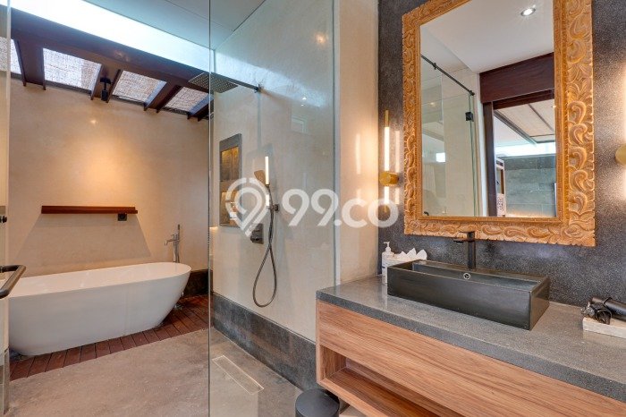 Vila Kawasan , Dimensi 343m2m², Ideal untuk tempat tinggal Anda Vila Kawasan , Dimensi 343m2m², Ideal untuk tempat tinggal Anda