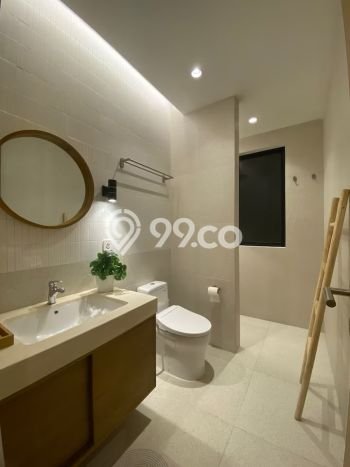 FOR SALE! Vila Kawasan , Luas 200m2m², Posisi Strategis FOR SALE! Vila Kawasan , Luas 200m2m², Posisi Strategis