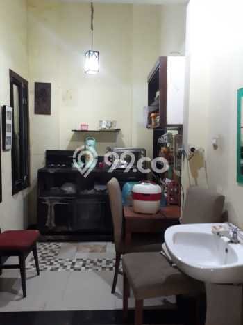 Jual Rumah Bagus Siap Huni LB 150m2 di Waru, Sidoarjo Jual Rumah Bagus Siap Huni LB 150m2 di Waru, Sidoarjo