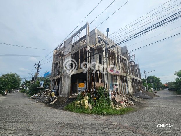 Kos-kosan Dijual di Gununganyar Surabaya Luas 240m2 Kos-kosan Dijual di Gununganyar Surabaya Luas 240m2