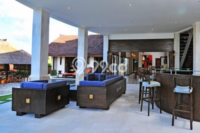 Rumah Elit Modern Tanpa Renovasi di Balangan Badung Rumah Elit Modern Tanpa Renovasi di Balangan Badung