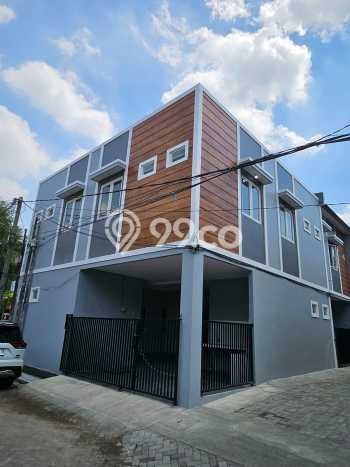 Untuk Dijual Kost 7 Kamar di Surabaya untuk Aset Anda Untuk Dijual Kost 7 Kamar di Surabaya untuk Aset Anda