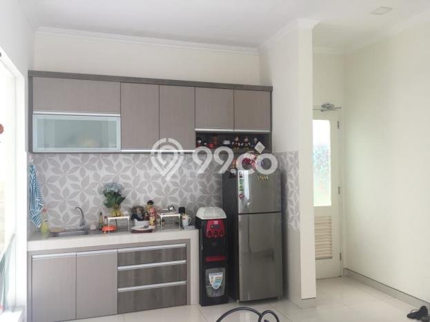 Hunian Elit LB 480m2 Siap Pakai Desain Elegan di Kendangsari, Surabaya Hunian Elit LB 480m2 Siap Pakai Desain Elegan di Kendangsari, Surabaya