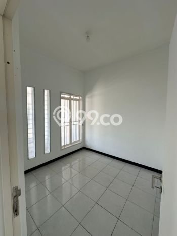 Rumah Minimalis 3 KT di Taman Kopo Indah Bandung Rumah Minimalis 3 KT di Taman Kopo Indah Bandung