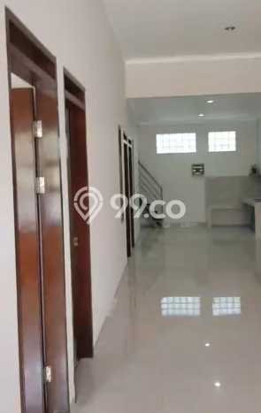 Rumah Minimalis 3 KT LT 100m2 di Taman Kopo Indah Rumah Minimalis 3 KT LT 100m2 di Taman Kopo Indah
