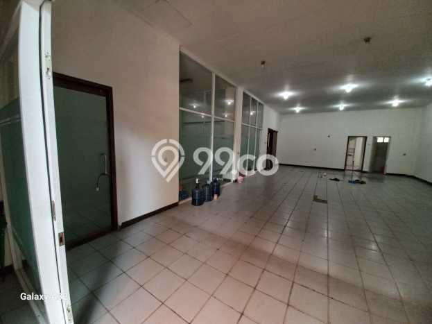 FOR RENT! Ruko di Buah Batu Cocok untuk Bisnis 100m2 FOR RENT! Ruko di Buah Batu Cocok untuk Bisnis 100m2