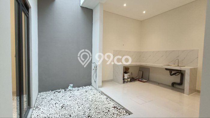Dijual Rumah Eksklusif 3 KT di Taman Kopo Indah, Bandung Dijual Rumah Eksklusif 3 KT di Taman Kopo Indah, Bandung
