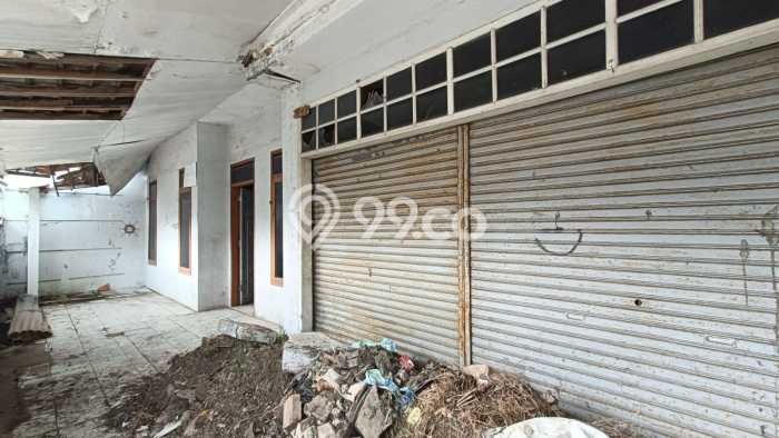 Rumah Luas Asri 4 KT Siap Pakai di Taman Kopo Indah Bandung Rumah Luas Asri 4 KT Siap Pakai di Taman Kopo Indah Bandung