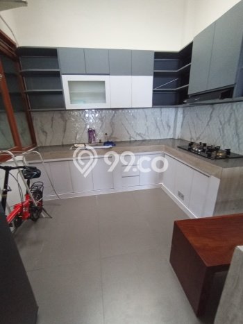 Disewakan! Rumah 2 Kamar Tidur &
1 Kamar Mandi di Padalarang, Bandung Disewakan! Rumah 2 Kamar Tidur &
1 Kamar Mandi di Padalarang, Bandung