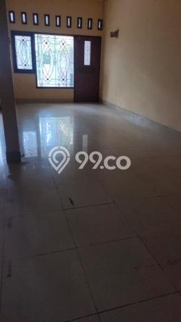 Disewakan! Rumah 4 Kamar Tidur &
5 Kamar Mandi di Riau, Bandung Disewakan! Rumah 4 Kamar Tidur &
5 Kamar Mandi di Riau, Bandung