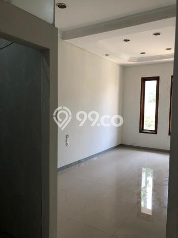 Hunian Nyaman Asri 6 KT Siap Pakai di Taman Holis Indah Bandung Hunian Nyaman Asri 6 KT Siap Pakai di Taman Holis Indah Bandung