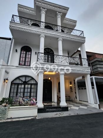 Siap Huni Rumah Mewah 4 Kamar di Antapani Dekat ke Mana Saja Siap Huni Rumah Mewah 4 Kamar di Antapani Dekat ke Mana Saja