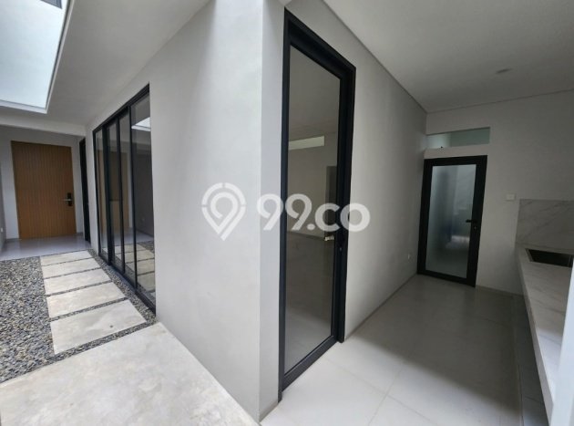 Jual Rumah Luas Megah Dengan View Eksklusif di Setra Duta, Bandung Jual Rumah Luas Megah Dengan View Eksklusif di Setra Duta, Bandung