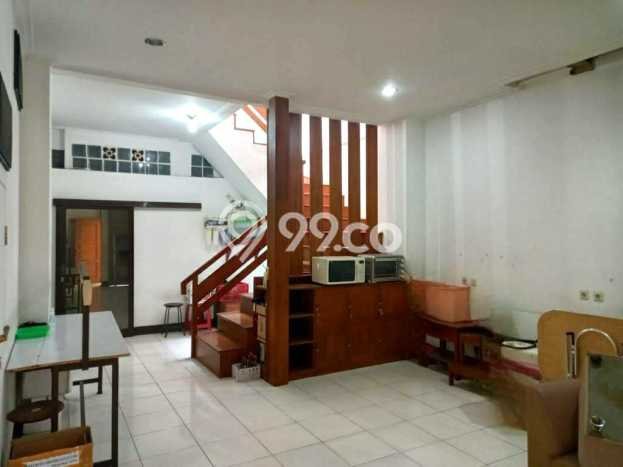 Rumah Minimalis 4 KT di Taman Kopo Indah Bandung Semi Furnished Rumah Minimalis 4 KT di Taman Kopo Indah Bandung Semi Furnished