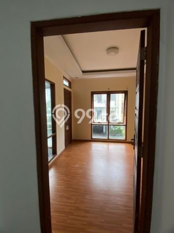 Rumah sewa siap pakai 3 Kamar Tidur di Setra Duta, Bandung Rumah sewa siap pakai 3 Kamar Tidur di Setra Duta, Bandung