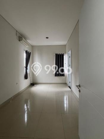 Disewakan segera rumah minimalis strategis 4 Kamar di BSD, Tangerang Selatan Disewakan segera rumah minimalis strategis 4 Kamar di BSD, Tangerang Selatan