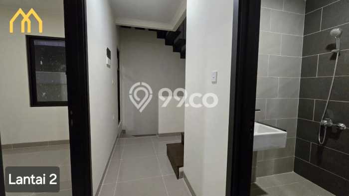 Rumah Modern 4 KT di Gading Serpong Tangerang Unfurnished Rumah Modern 4 KT di Gading Serpong Tangerang Unfurnished
