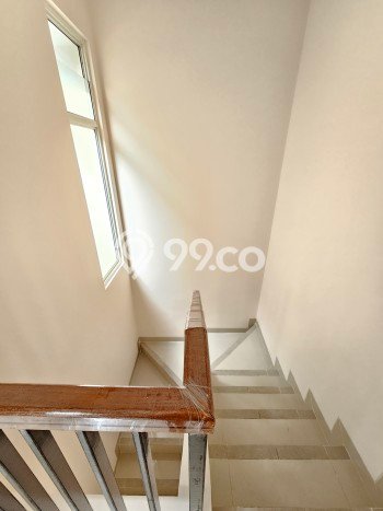 Dijual Rumah Eksklusif 2 KT di Gading Serpong, Tangerang Dijual Rumah Eksklusif 2 KT di Gading Serpong, Tangerang