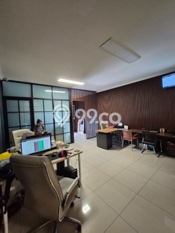 Ruko Dijual di Prime Area Tangerang Luas 240m2 Ruko Dijual di Prime Area Tangerang Luas 240m2
