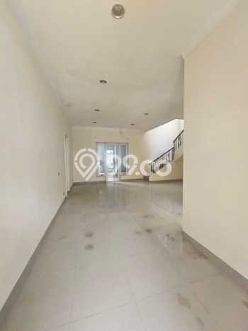 Jual Rumah Mewah Megah Dengan View Cantik di Gading Serpong, Tangerang Jual Rumah Mewah Megah Dengan View Cantik di Gading Serpong, Tangerang